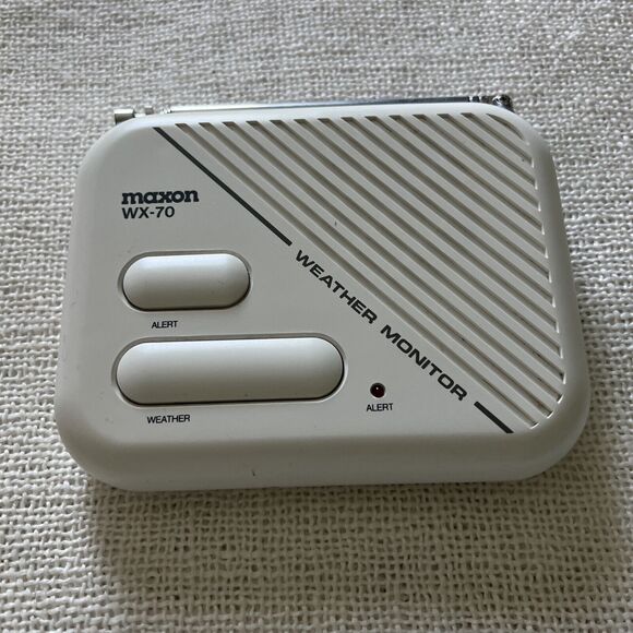 Weather Radio Monitor Maxon WX-70 Severe  Tornado Battery Operated A5 - Picture 1 of 8